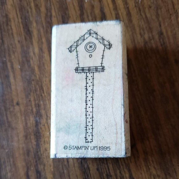 Classic Garden Birdhouse on Pole, Small STAMPIN UP Rubber Stamp - Picture 1 of 6
